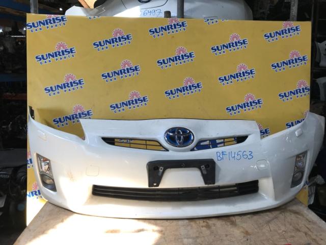 Бампер на TOYOTA PRIUS NHW20