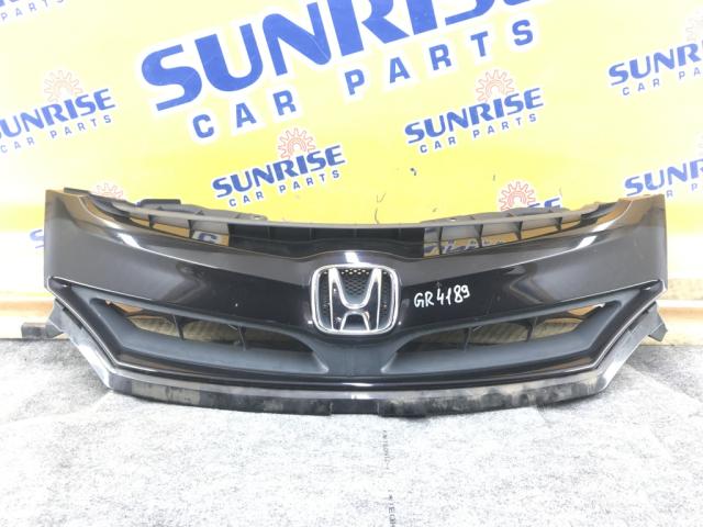 Решетка радиатора на HONDA FREED GB3