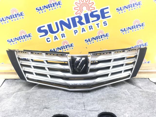 Решетка радиатора на TOYOTA ALPHARD ANH20W