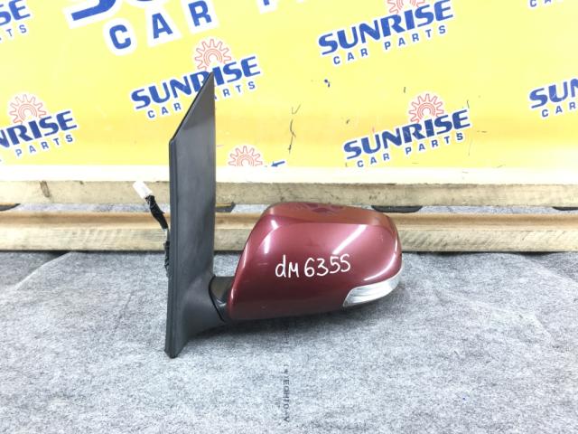 Зеркало на TOYOTA ISIS ANM10W