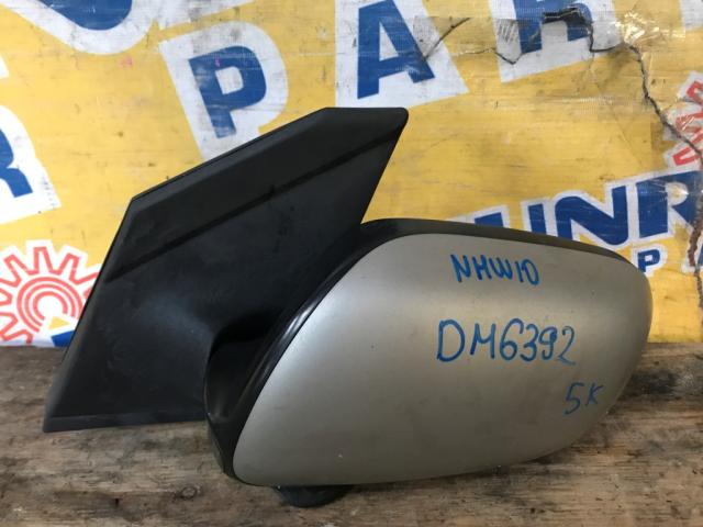 Зеркало на TOYOTA PRIUS NHW10