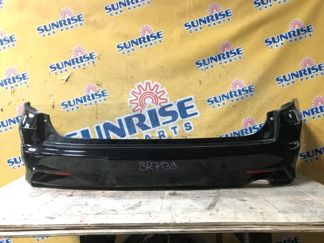 Бампер на HONDA STREAM RN6