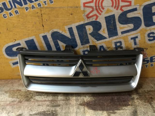 Решетка радиатора на MITSUBISHI DION CR6W