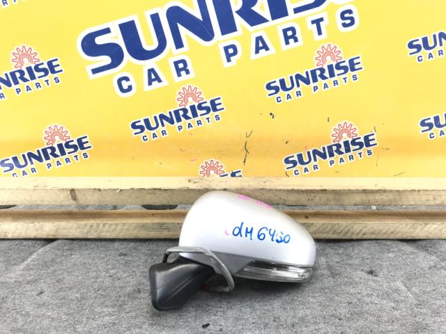 Зеркало на TOYOTA PRIUS ZVW30