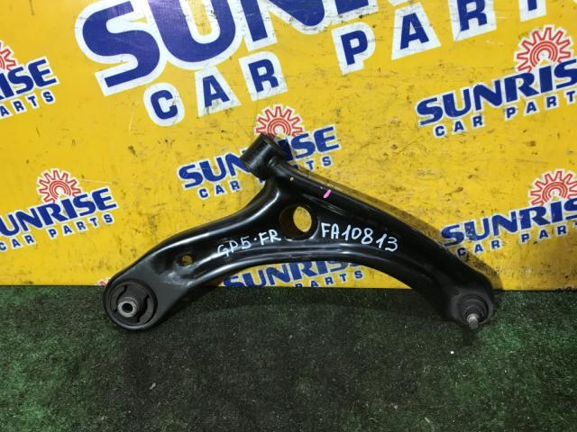 Рычаг на HONDA FIT GP5